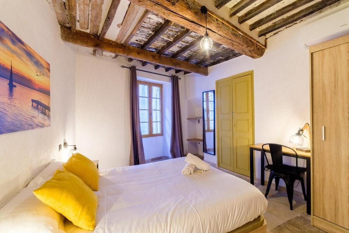 Appartement Saint Paul de Vence : le charme de l'atypique Extérieur photo