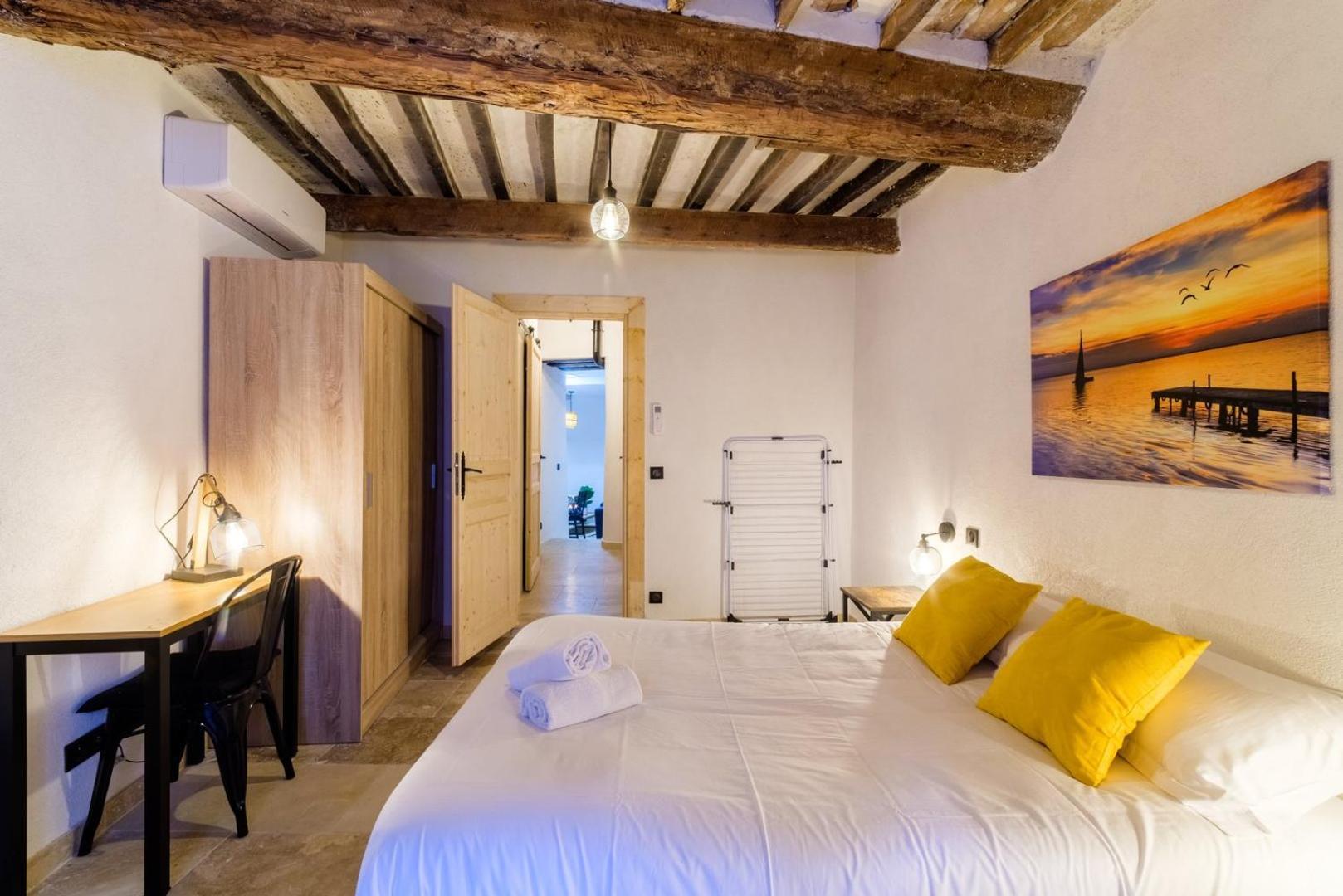 Appartement Saint Paul de Vence : le charme de l'atypique Extérieur photo