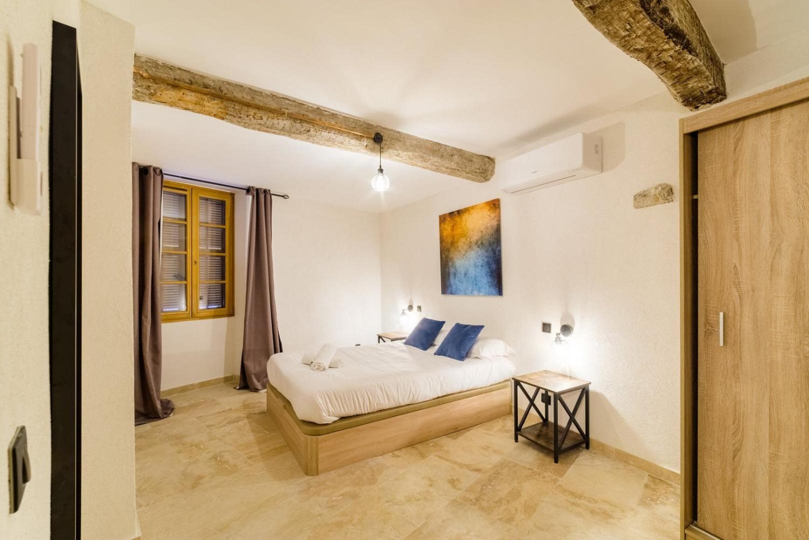 Appartement Saint Paul de Vence : le charme de l'atypique Extérieur photo